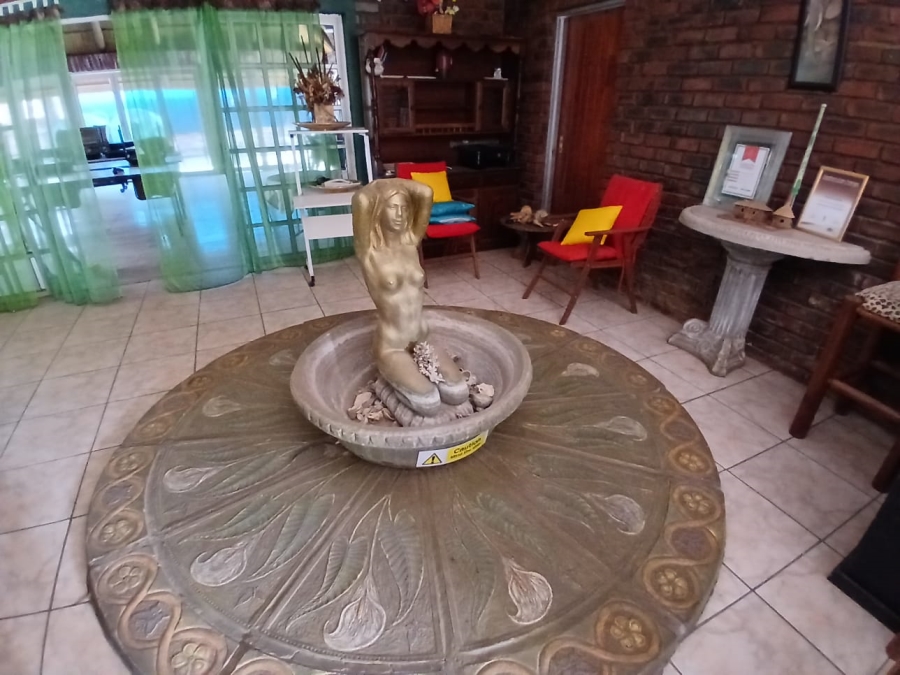 10 Bedroom Property for Sale in Kuruman Northern Cape